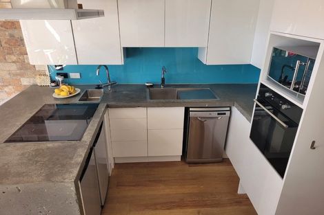 Photo of property in 1b/5 Charlotte Street, Eden Terrace, Auckland, 1021