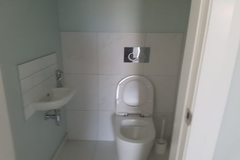 Photo of property in 37 Tauhinu Road, Miramar, Wellington, 6022