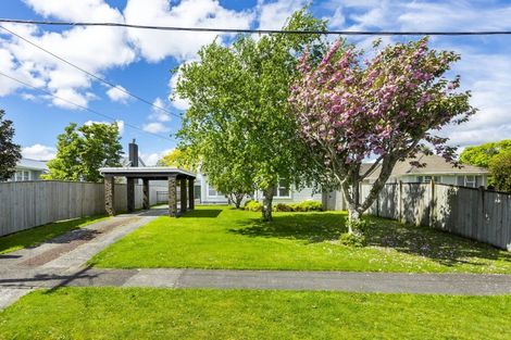 Photo of property in 12 Argyle Grove, Trentham, Upper Hutt, 5018
