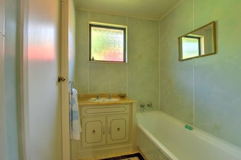 Photo of property in 129 Mataura Island Fortrose Road, Mataura Island, Wyndham, 9891