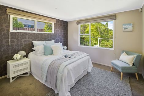 Photo of property in 27 Lomita Road, Johnsonville, Wellington, 6037