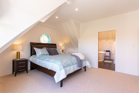 Photo of property in 66 Hamilton Road, Dannevirke, 4976