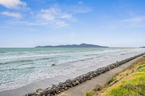 Photo of property in 17 Forest Road, Raumati South, Paraparaumu, 5032