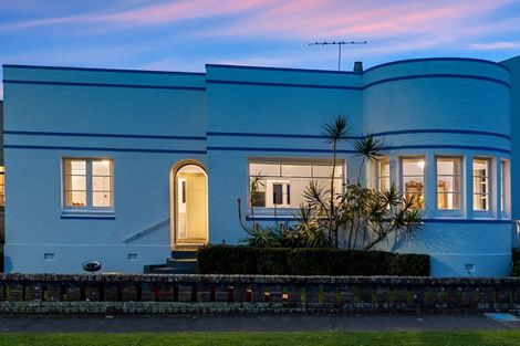 Photo of property in 1/6 Alison Avenue, Takapuna, Auckland, 0622