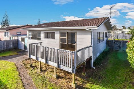 Photo of property in 1/17 Antalya Place, Manurewa, Auckland, 2102
