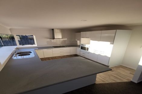 Photo of property in 33 Princeton Parade, Albany, Auckland, 0632