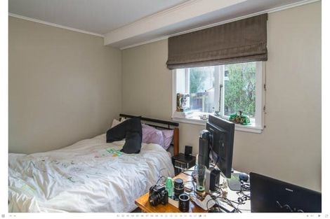 Photo of property in 4 Mills Road, Brooklyn, Wellington, 6021