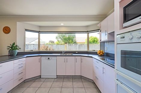 Photo of property in 121 Auckland Road, Greenmeadows, Napier, 4112