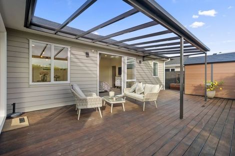 Photo of property in 11 Nobilo Road, Kumeu, 0810
