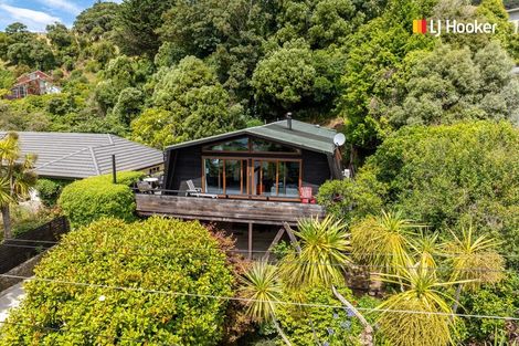 Photo of property in 4 Barling Street, Macandrew Bay, Dunedin, 9014