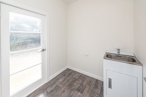 Photo of property in 16 Duigan Street, Gonville, Whanganui, 4501