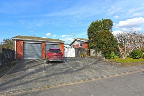 Photo of property in 135 Clouston Park Road, Clouston Park, Upper Hutt, 5018