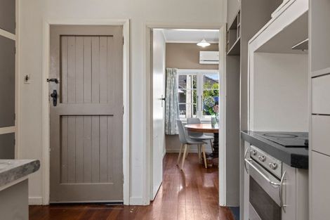 Photo of property in 28 Galloway Street, Hamilton East, Hamilton, 3216