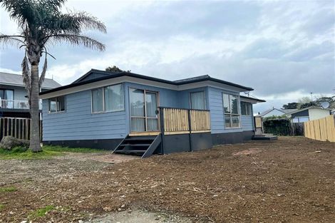 Photo of property in 4 Montego Place, Weymouth, Auckland, 2103