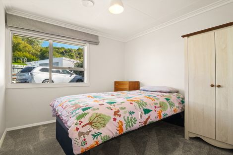 Photo of property in 35 Stephen Street, Halfway Bush, Dunedin, 9010