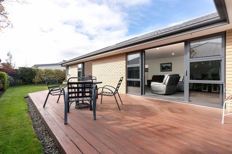 Photo of property in 28 Bradwell Crescent, Halswell, Christchurch, 8025