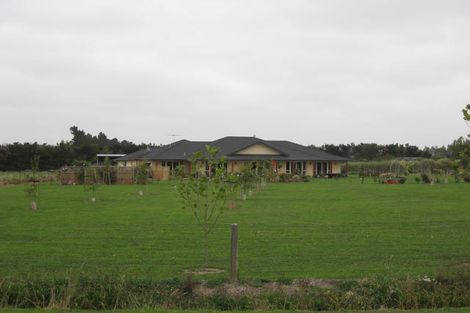 Photo of property in 126 Johnstone Street, Tinwald, Ashburton, 7774