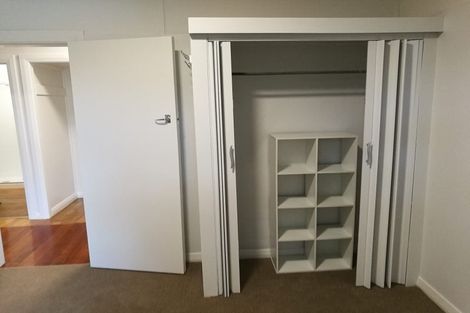 Photo of property in 2 Harland Street, Brooklyn, Wellington, 6021