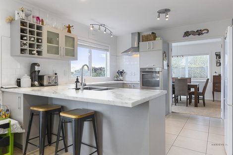 Photo of property in 301b Glengarry Road, Glen Eden, Auckland, 0602