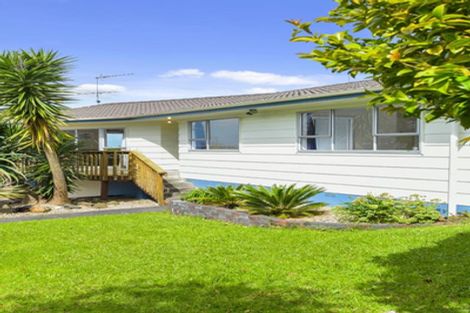 Photo of property in 5 Sari Place, Massey, Auckland, 0614