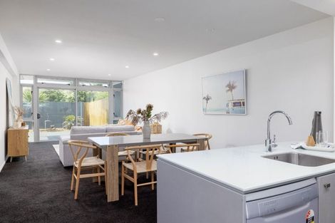 Photo of property in 1/272 Marine Parade, New Brighton, Christchurch, 8061