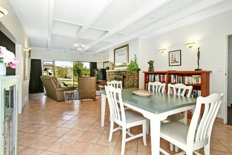 Photo of property in 18-20 Emerald Glen Road, Paekakariki, Paraparaumu, 5032