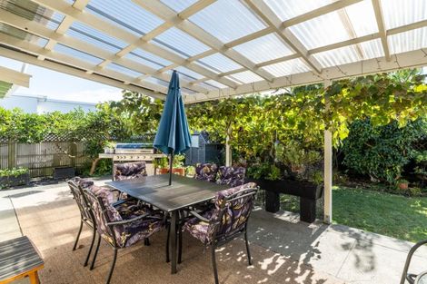 Photo of property in 83 Vigor Brown Street, Napier South, Napier, 4110