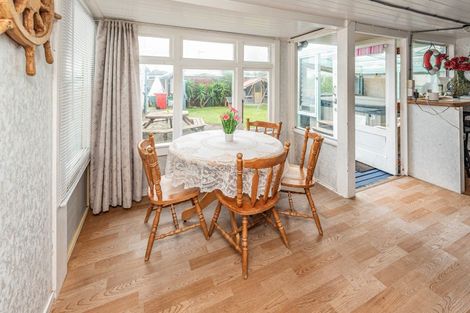 Photo of property in 26 Seafront Road, Castlecliff, Whanganui, 4501