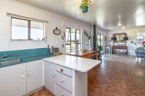 Photo of property in 90 Settlement Road, Morison Bush, Greytown, 5794