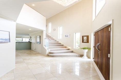 Photo of property in 6/126 Whangaparaoa Road, Red Beach, 0932