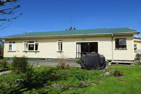 Photo of property in 89 Main Road, Blackball, 7804
