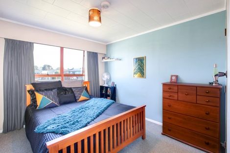 Photo of property in 21 Freyberg Avenue, Tamatea, Napier, 4112