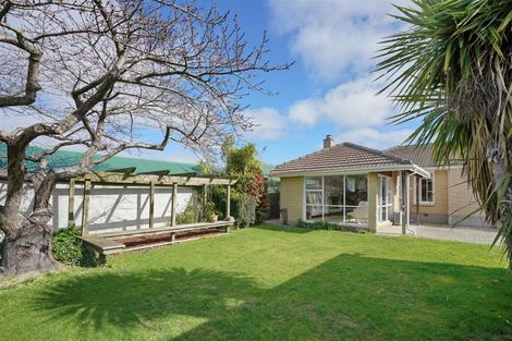 Photo of property in 18 Longmuir Street, Ilam, Christchurch, 8041