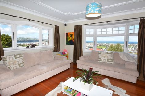 Photo of property in 61 Forfar Street, Clyde Hill, Dunedin, 9011