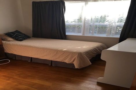 Photo of property in 29 Andrew Road, Howick, Auckland, 2010