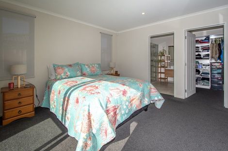 Photo of property in 6 Taniwha Street, Pegasus, 7612