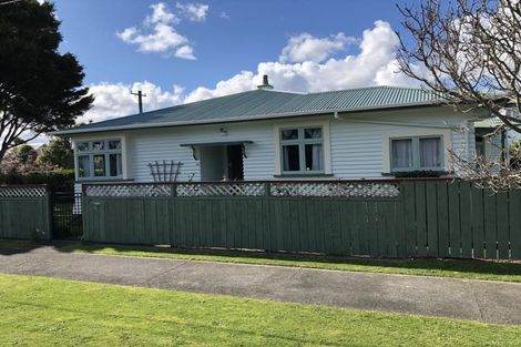 Photo of property in 22 Fuller Grove, Woburn, Lower Hutt, 5010