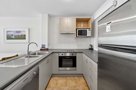 Photo of property in 102/23 Maunganui Road, Mount Maunganui, 3116
