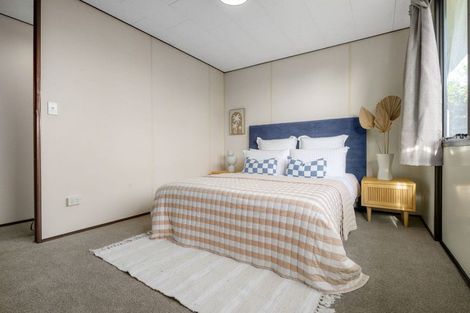 Photo of property in 38 Garland Drive, St Andrews, Hamilton, 3200