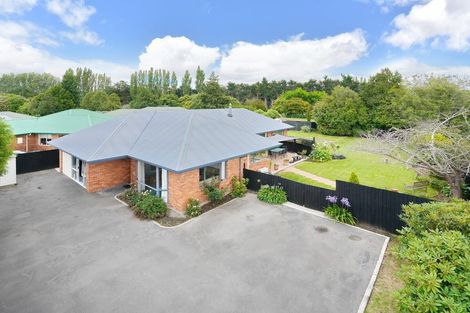 Photo of property in 12 Pearce Place, Kaiapoi, 7630