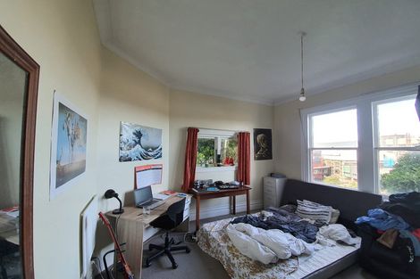 Photo of property in 88 Kelburn Parade, Kelburn, Wellington, 6012