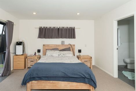 Photo of property in 5 Teatree Close, Huntington, Hamilton, 3210