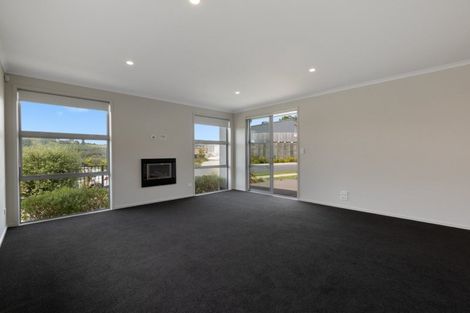Photo of property in 77 Adler Drive, Ohauiti, Tauranga, 3112