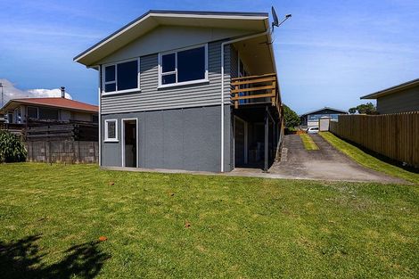 Photo of property in 31 Clearmont Crescent, Blagdon, New Plymouth, 4310