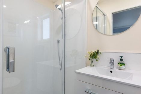 Photo of property in 38 Gray Avenue, Paraparaumu Beach, Paraparaumu, 5032