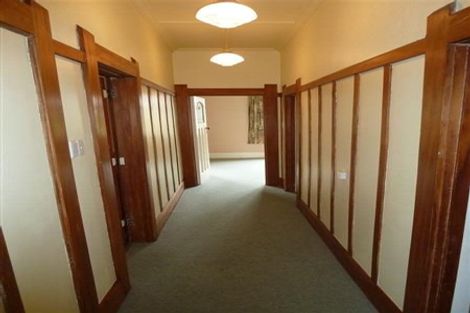 Photo of property in 50 Shakespeare Road, Bluff Hill, Napier, 4110