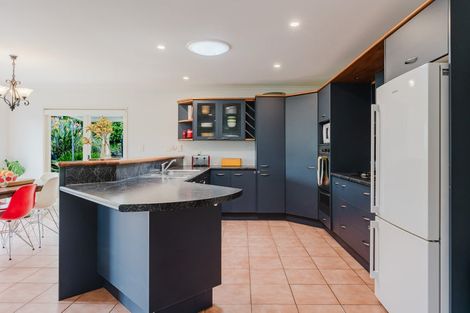 Photo of property in 73 Dixon Road, Glenview, Hamilton, 3206