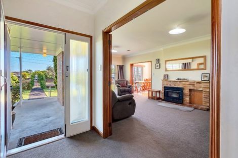 Photo of property in 69 Willis Road, Papakura, 2110