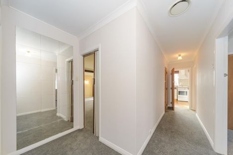 Photo of property in 5 Hartley Place, Awapuni, Palmerston North, 4412