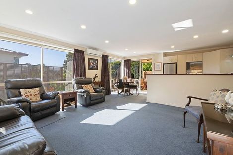 Photo of property in 17 Kestrel Heights, Arkles Bay, Whangaparaoa, 0932